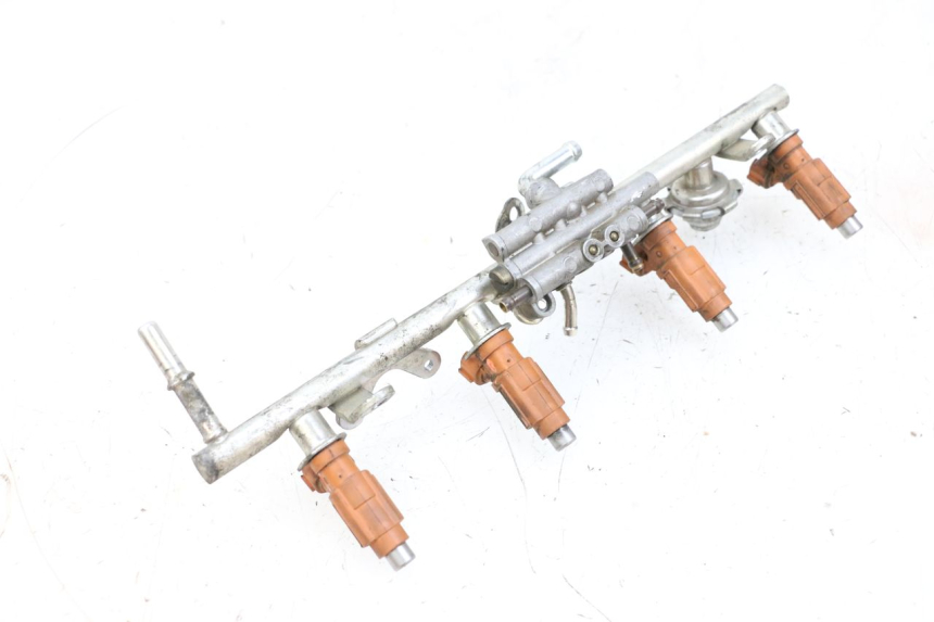 photo de FUEL INJECTOR YAMAHA FJR ABS 1300 (2006 - 2012) - Surface and material condition