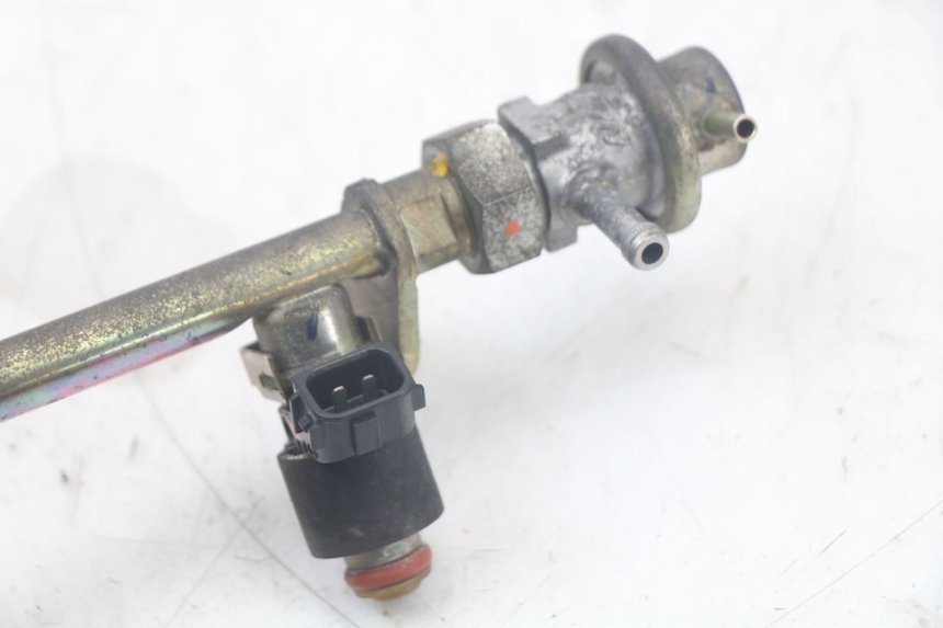 photo de FUEL INJECTOR HONDA FJS SILVERWING SILVER WING 600 (2001 - 2010) - Zoom on usage condition