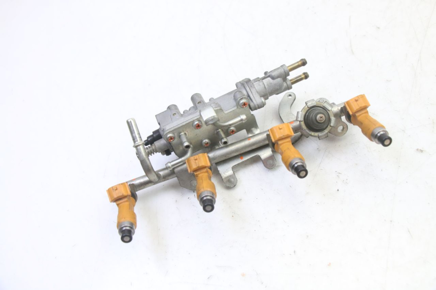 photo de FUEL INJECTOR YAMAHA FZ6 FAZER S2 600 (2007 - 2011) - Zoom on usage condition