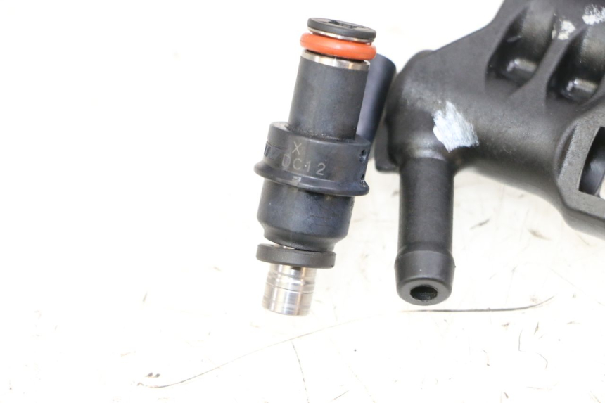 photo de FUEL INJECTOR SYM JOYMAX 250 (2013 - 2017) - Component detail