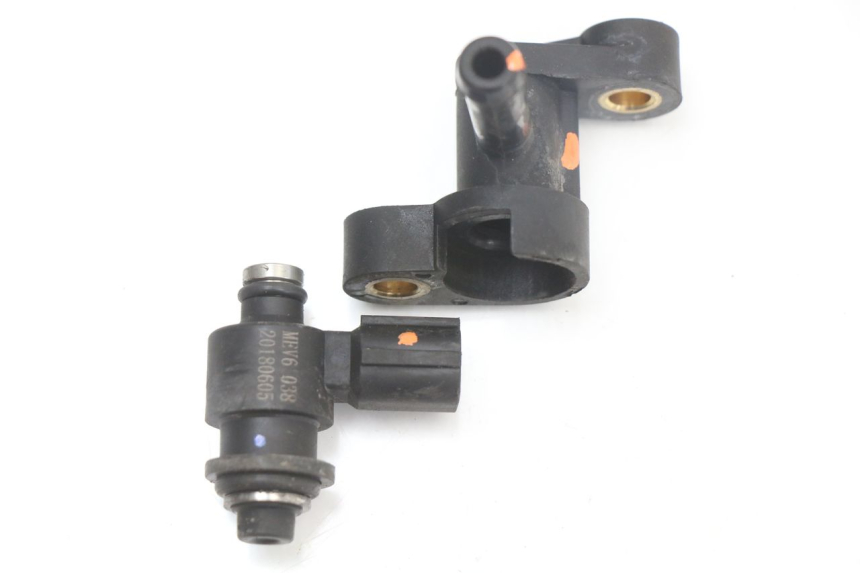 photo de INJECTOR PEUGEOT KISBEE 4T 50 (2018 - 2022) - Technical close-up