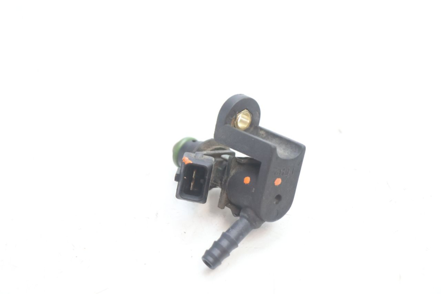 photo de FUEL INJECTOR KYMCO MOVIE S 125 (2009 - 2018) - Alternative perspective