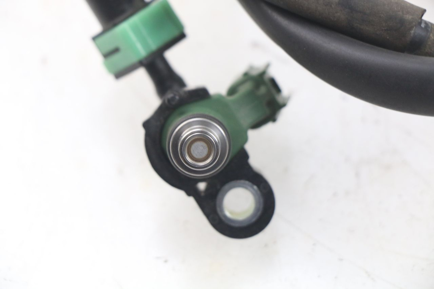 photo de FUEL INJECTOR MBK MW TRYPTIK 125 (2017 - 2022) - Alternative perspective