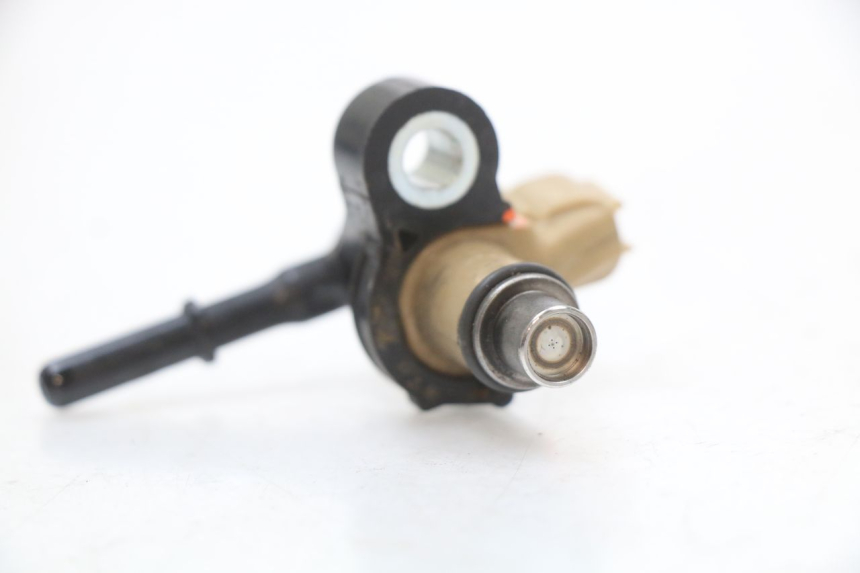 photo de FUEL INJECTOR MBK MW TRYPTIK 125 (2014 - 2016) - Component detail