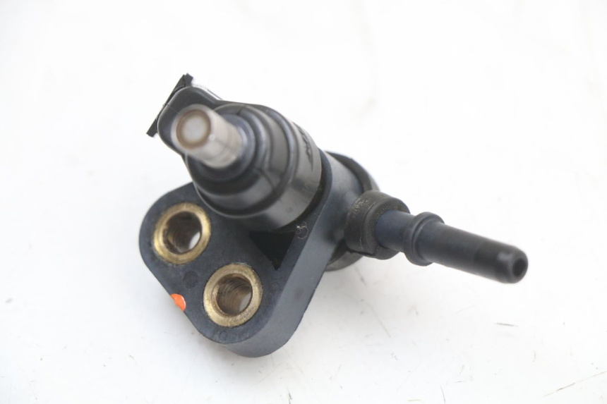 photo de INJECTOR HONDA NHX LEAD 110 (2008 - 2010) - Technical close-up