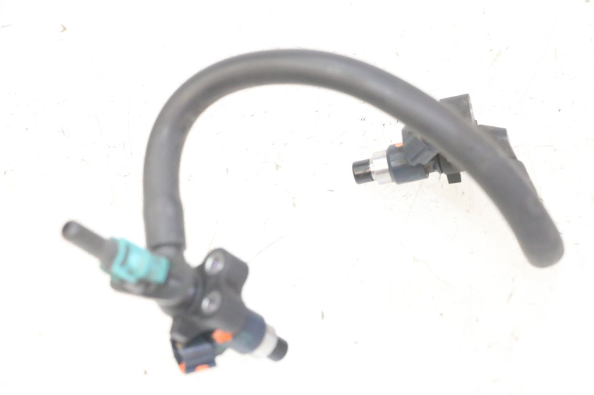 photo de FUEL INJECTOR HONDA NTV DEAUVILLE ABS 700 (2007 - 2016) - Fixing points details