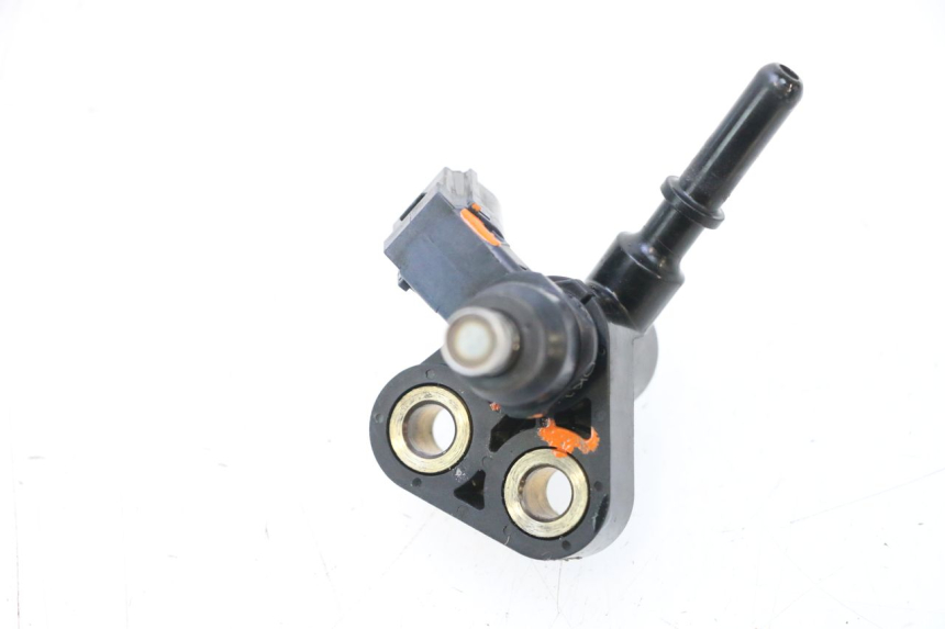 photo de FUEL INJECTOR HONDA PCX (JF57/JF64) 125 (2014 - 2018) - Alternative perspective