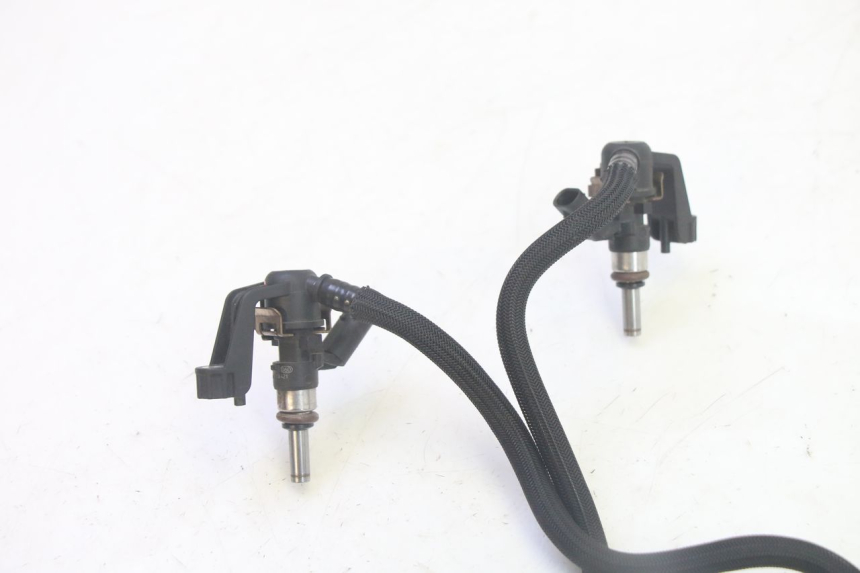 photo de FUEL INJECTOR BMW R GS 1250 (2021 - 2024) - Component detail