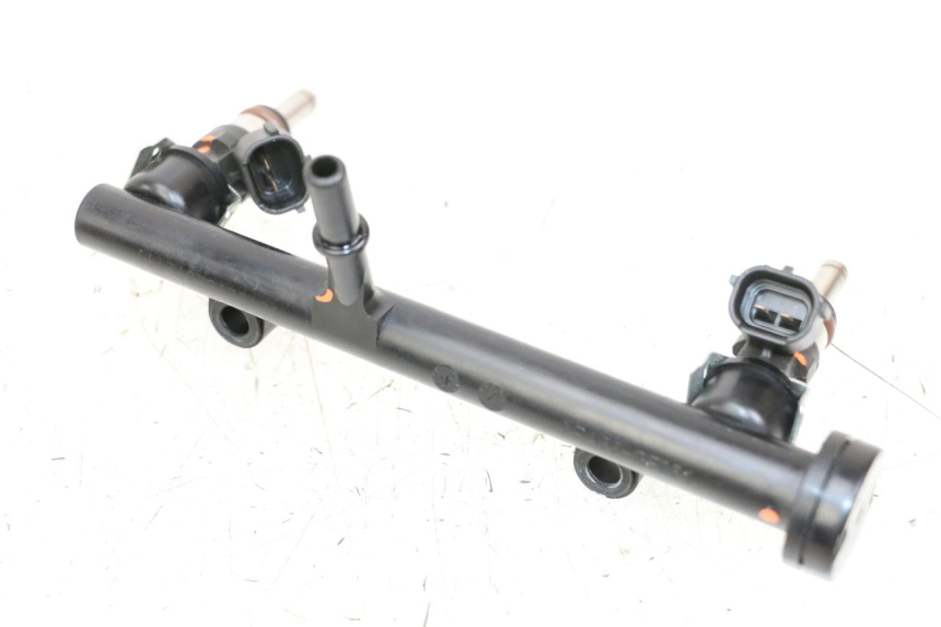 photo de FUEL INJECTOR ROYAL ENFIELD CONTINENTAL GT 650 (2019 - 2024) - Zoom on usage condition