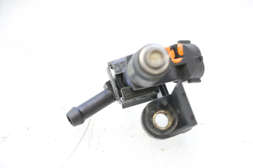 photo de INJECTOR PEUGEOT SATELIS 125 (2006 - 2009) - Component detail