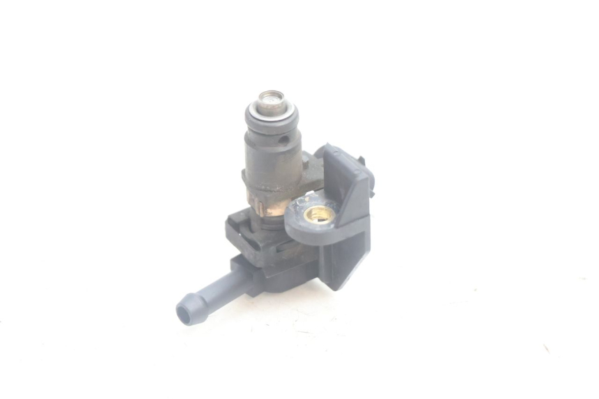 photo de INJECTOR PEUGEOT SATELIS 125 (2006 - 2009) - Technical close-up
