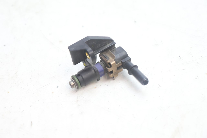 photo de FUEL INJECTOR PEUGEOT SATELIS 125 (2013 - 2018) - Component detail