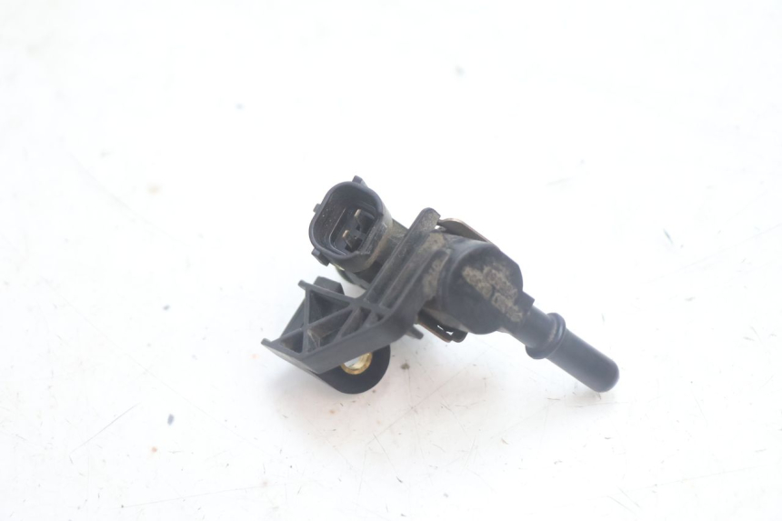 photo de FUEL INJECTOR PEUGEOT SATELIS 125 (2013 - 2018) - Zoom on usage condition