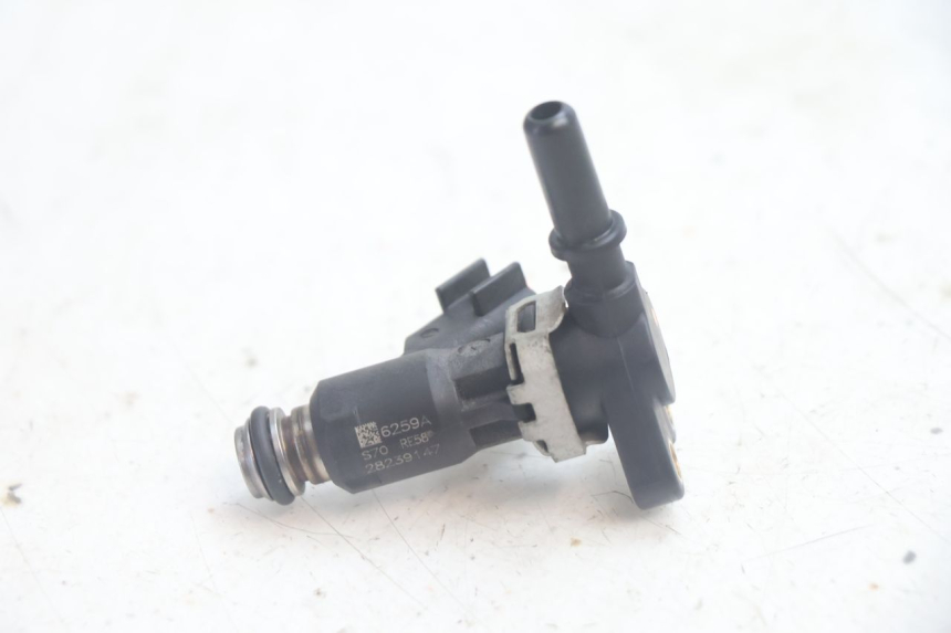photo de FUEL INJECTOR MASH SEVENTY FIVE 125 (2013 - 2021) - Component detail