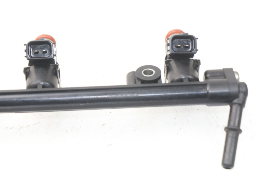 photo de FUEL INJECTOR TRIUMPH SPRINT ST ABS 1050 (2005 - 2007) - Markings and original references