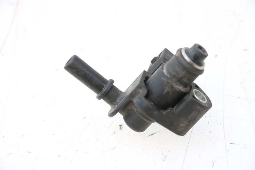 photo de FUEL INJECTOR VASTRO STREET S 50 (2016 - 2021) - Zoom on usage condition