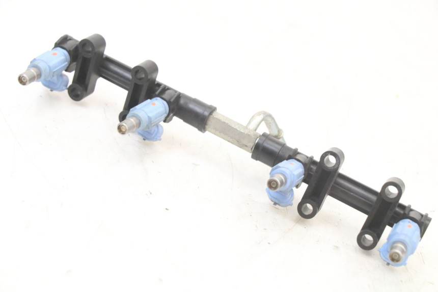 photo de FUEL INJECTOR SUZUKI GSX F GSXF 650 (2007 - 2015) - Alternative perspective
