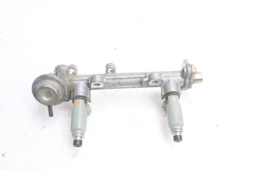 photo de FUEL INJECTOR YAMAHA TDM ABS 900 (2002 - 2014) - Technical close-up