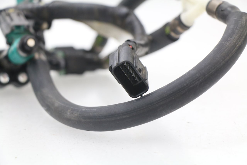 photo de FUEL INJECTOR HONDA VFR F 1200 (2010 - 2015) - Fixing points details