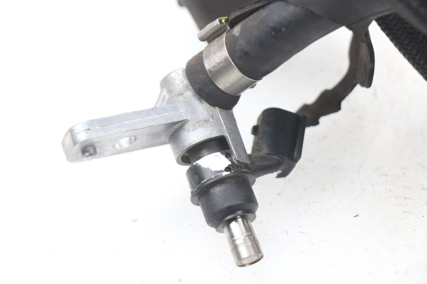photo de FUEL INJECTOR KYMCO X-CITING XCITING 400 (2014 - 2018) - Technical close-up