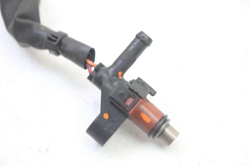 photo de INJECTOR YAMAHA XMAX X-MAX 125 (2006 - 2009) - Zoom on usage condition