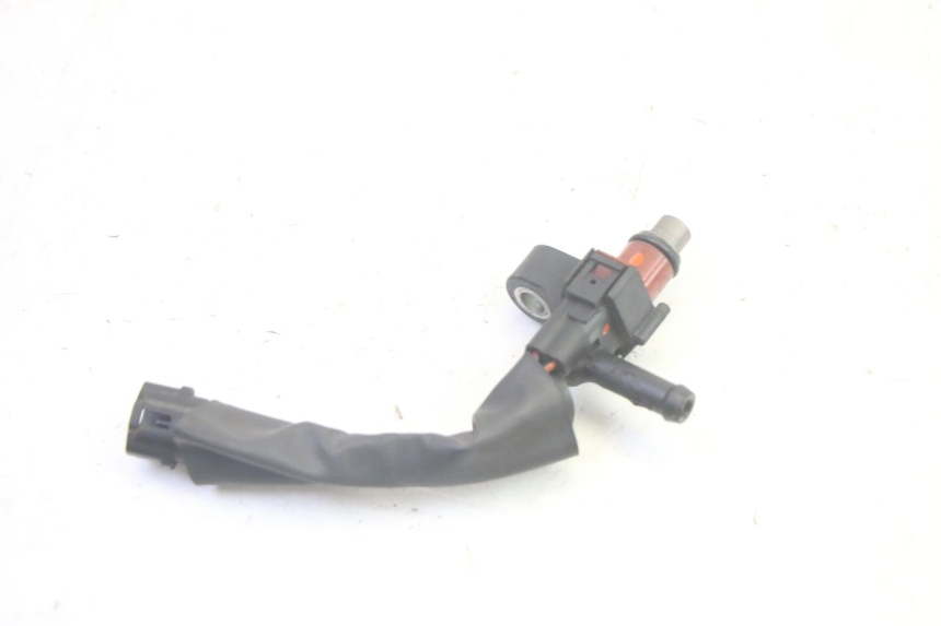 photo de INJECTOR YAMAHA XMAX X-MAX 125 (2006 - 2009) - Technical close-up