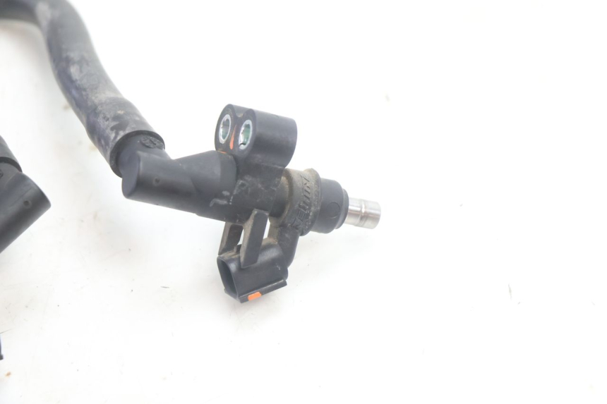 photo de FUEL INJECTOR HONDA XLV VARADERO 125 (2007 - 2012) - Alternative perspective