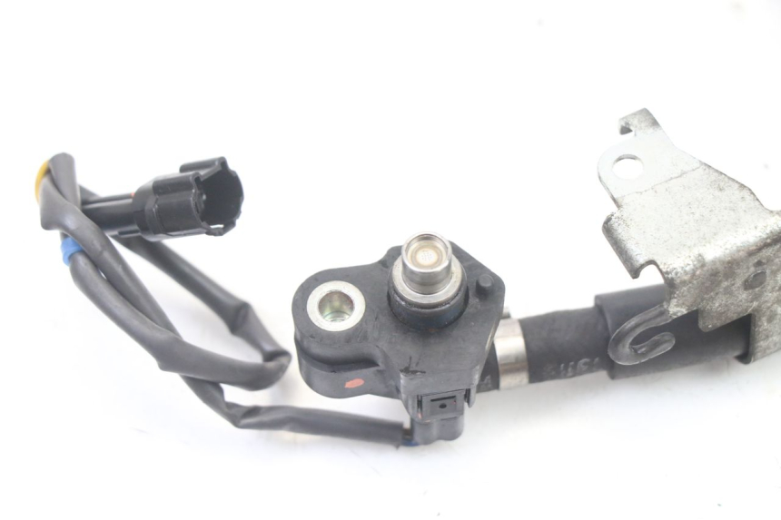 photo de FUEL INJECTOR YAMAHA YP X-MAX XMAX 400 (2014 - 2017) - Surface and material condition