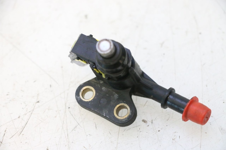 photo de INJECTOR PIAGGIO ZIP 4T 50 (2018 - 2020) - Fixing points details