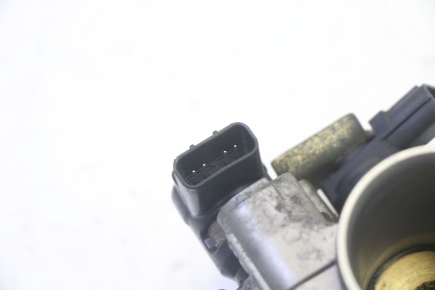 photo de INJECTION THROTTLE BODIES ADIVA AD3 300 (2014 - 2020) - Technical close-up