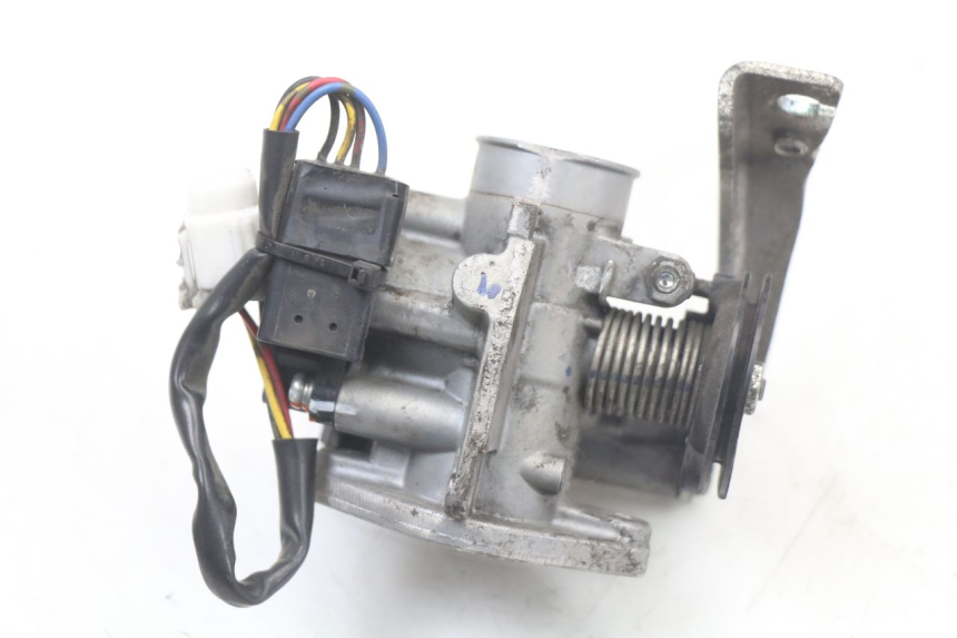 photo de INJECTION THROTTLE BODIES SUZUKI ADDRESS 110 (2015 - 2020) - Alternative perspective