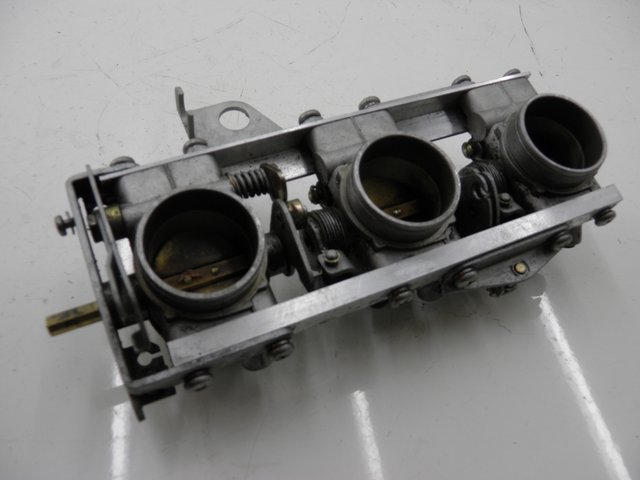photo de INJECTION THROTTLE BODIES BMW K 75 RT ABS 750 (1989 - 1997) - Main view