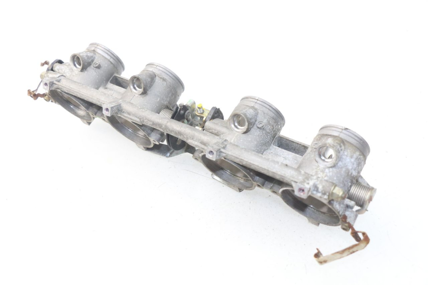 photo de INJECTION THROTTLE BODIES MV AGUSTA BRUTALE R WALLY 910 (2008 - 2008) - Fixing points details