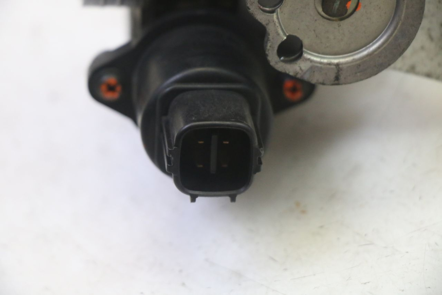 photo de INJECTION SUZUKI BURGMAN 125 (2007 - 2014) - Fixing points details