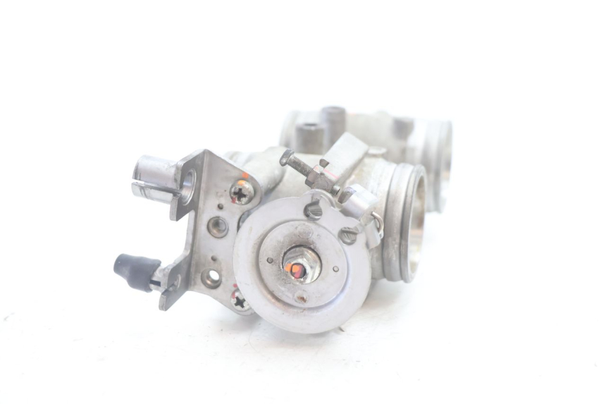 photo de INJECTION THROTTLE BODIES BMW C SPORT 650 (2015 - 2021) - Zoom on usage condition