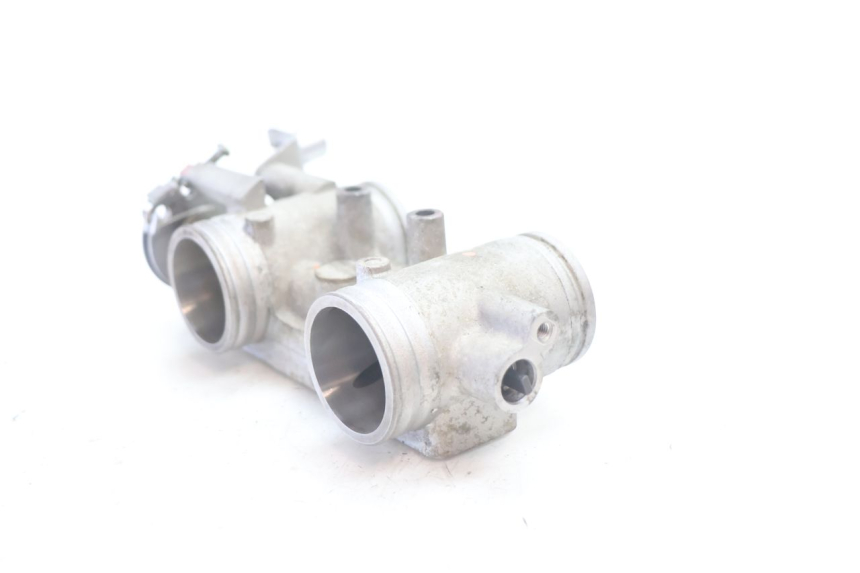 photo de INJECTION THROTTLE BODIES BMW C SPORT 650 (2015 - 2021) - Technical close-up