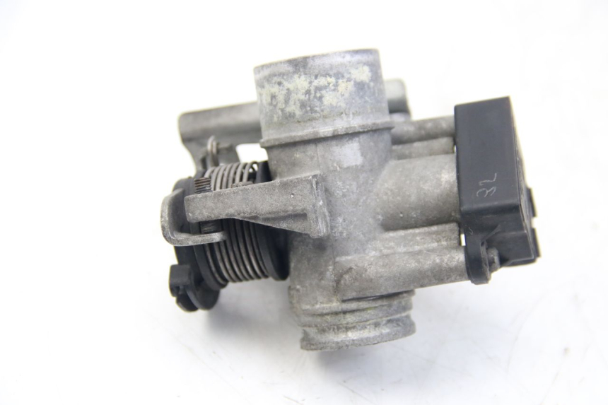 photo de INJECTION BMW C1 125 (2000 - 2003) - Component detail