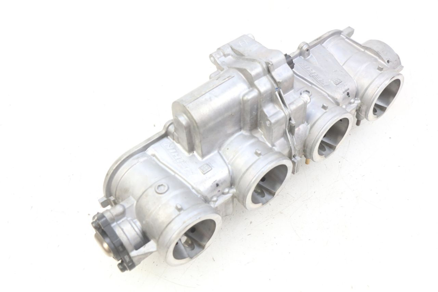 photo de INJECTION HONDA CB R 1000 (2018 - 2023) - Detailed visual inspection