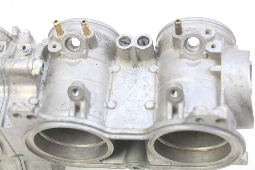 photo de INJECTION HONDA CB R 1000 (2018 - 2023) - Markings and original references