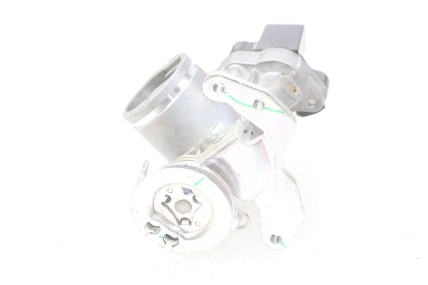 photo de INJECTION THROTTLE BODIES HONDA CRF CR-F 125 (2020 - 2021) - Fixing points details