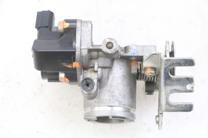 photo de INJECTION THROTTLE BODIES HONDA CRF-F CRF F 110 (2019 - 2022) - Technical close-up