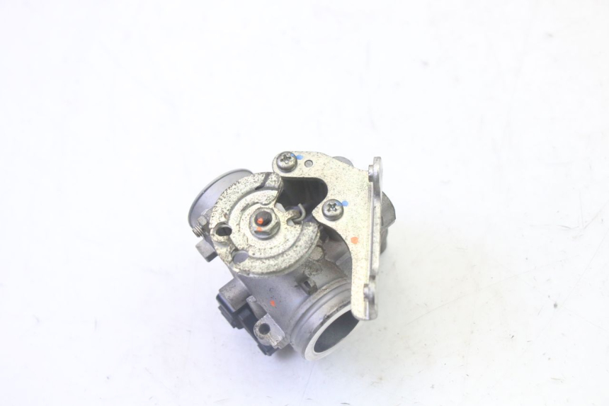 photo de INJECTION THROTTLE BODIES YAMAHA CYGNUS X INJECTION 125 (2007 - 2013) - Fixing points details