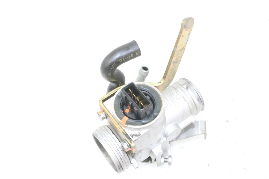photo de INJECTION THROTTLE BODIES PEUGEOT ELYSTAR 125 (2002 - 2007) - Technical close-up