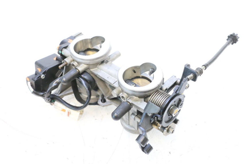photo de INJECTION THROTTLE BODIES KAWASAKI ER-6 ER6 F ABS 650 (2012 - 2016) - Detailed visual inspection