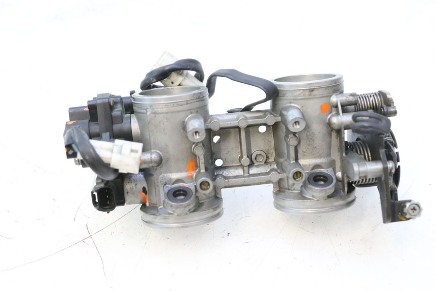 photo de INJECTION THROTTLE BODIES KAWASAKI ER-6 ER6 N 650 (2005 - 2009) - Technical close-up