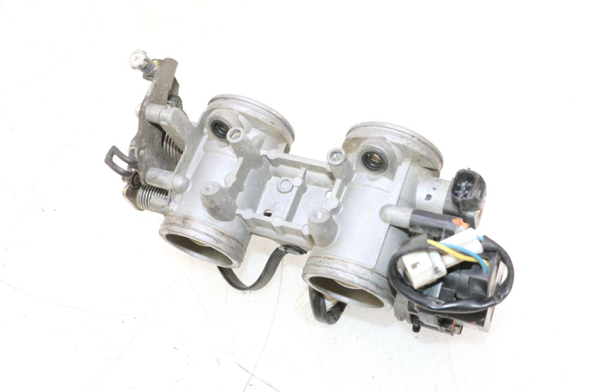 photo de INJECTION THROTTLE BODIES KAWASAKI ER-6 ER6 N 650 (2005 - 2009) - Technical close-up