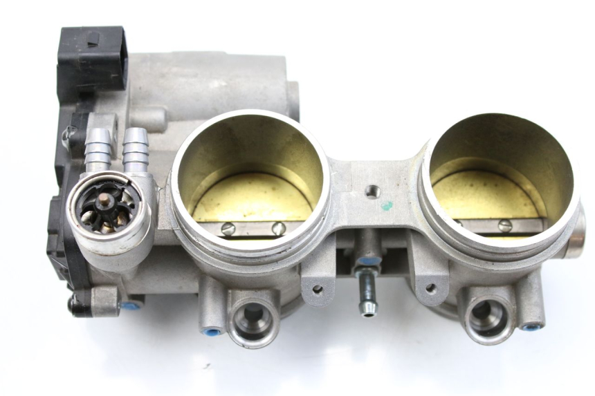 photo de INJECTION THROTTLE BODIES BMW F GS K81 850 (2018 - 2023) - Component detail