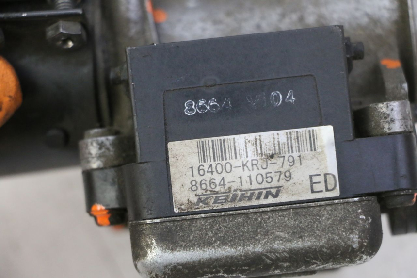 photo de INJECTION HONDA FES S-WING SWING ABS 125 (2007 - 2015) - Fixing points details