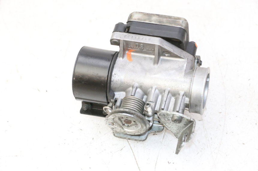 photo de INJECTION HONDA FES S-WING SWING ABS 125 (2007 - 2015) - Markings and original references