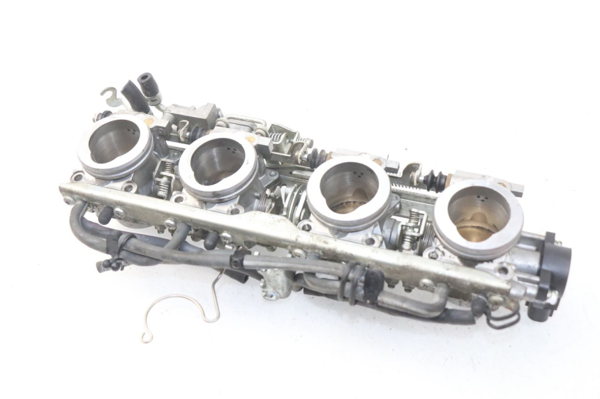 photo de INJECTION YAMAHA FJR ABS 1300 (2006 - 2012) - Fixing points details